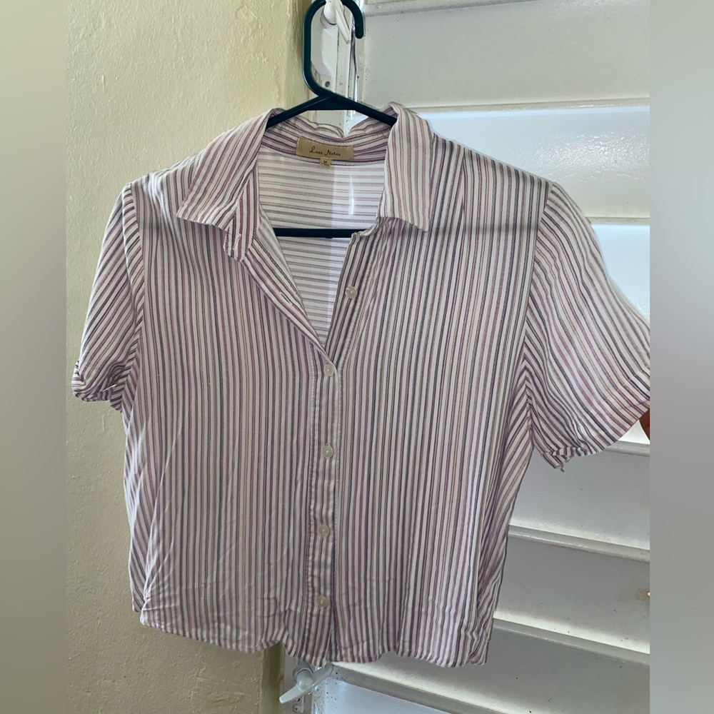 Pink lines top